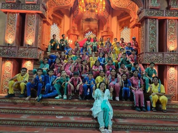 Std. VI – Bollywood Park